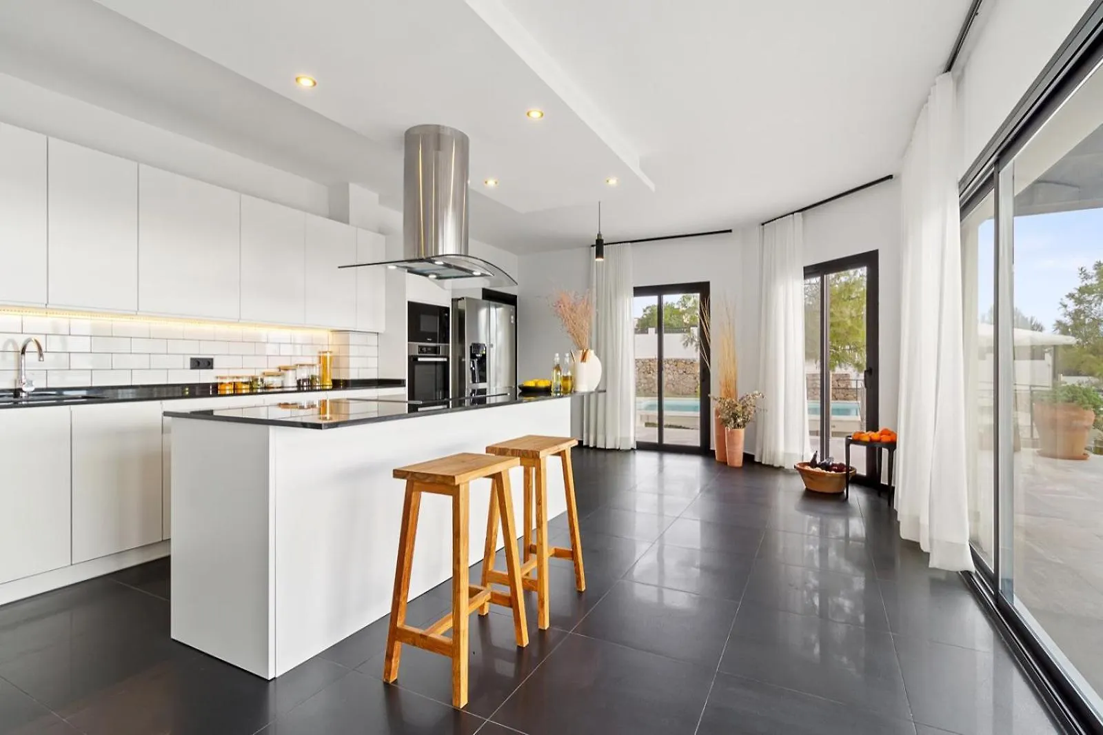 Vivi Homes - Villa Blanca Benalmádena