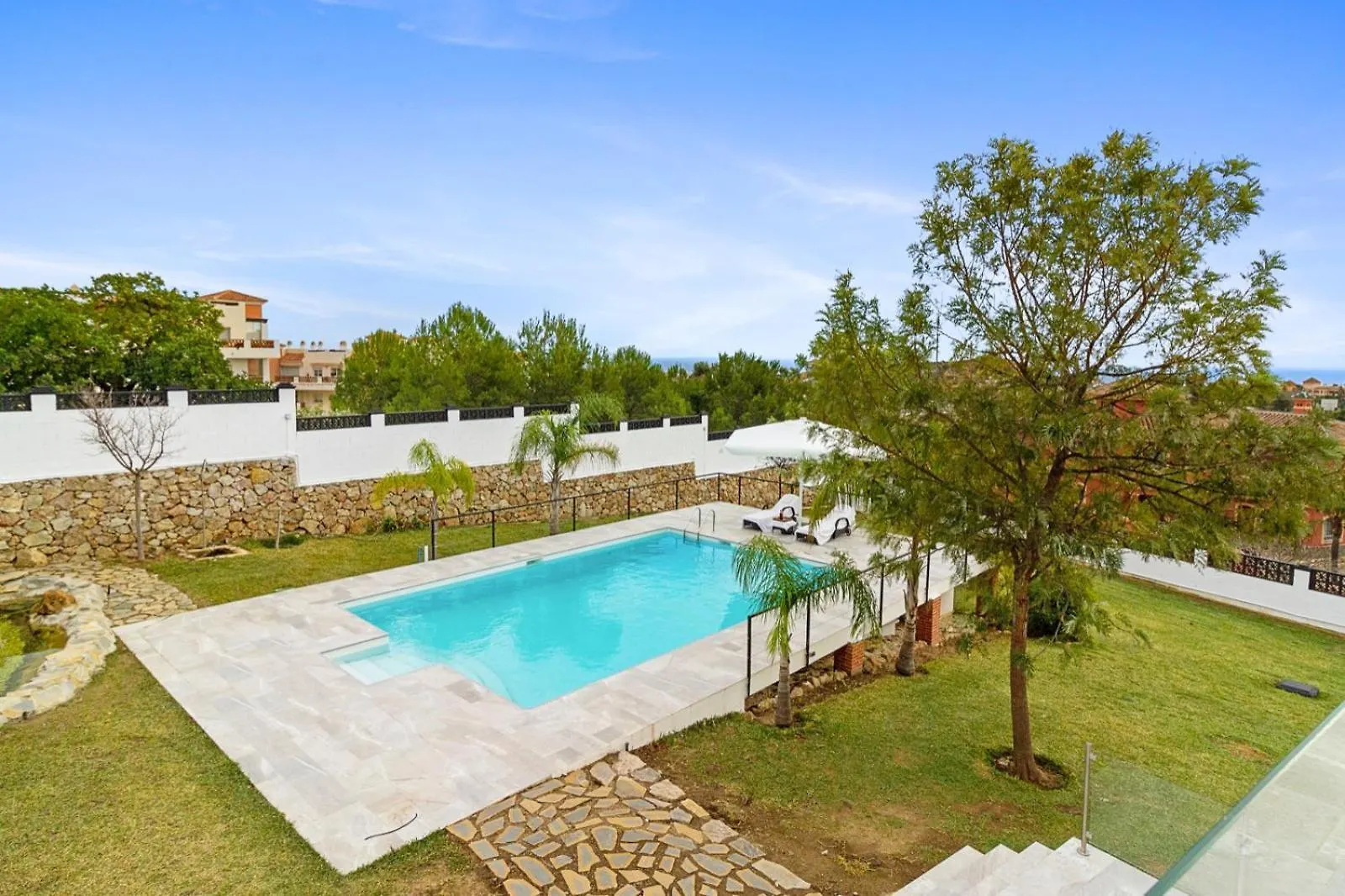 Vivi Homes - Villa Blanca Benalmádena