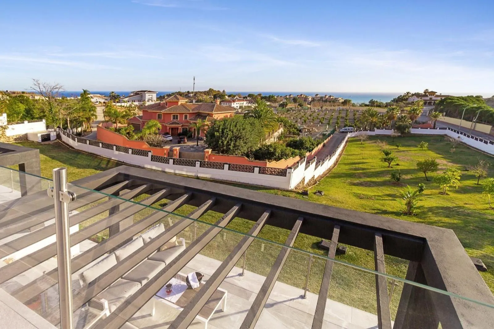 Vivi Homes - Villa Blanca Benalmádena