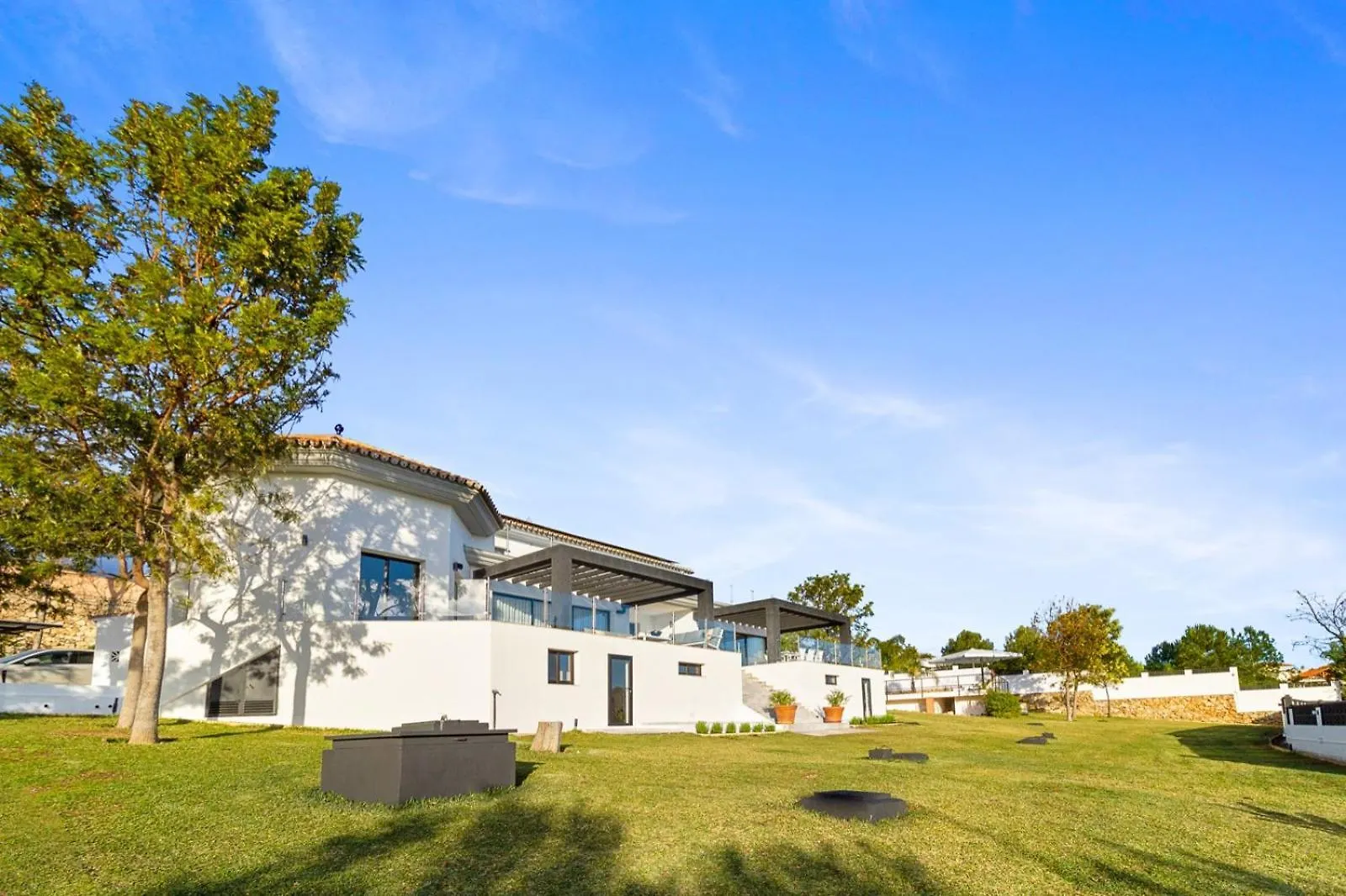 Vivi Homes - Villa Blanca Benalmádena 0*,